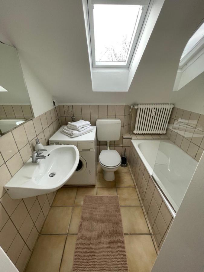 1,5 Zimmer Apartment, 38,5 Qm, Multimedia Tv, Uni, Hbf Duisbourg Extérieur photo